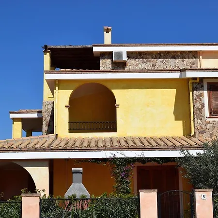 Lägenhet Sanders By La Via Del Mare Viaggi E Vacanze